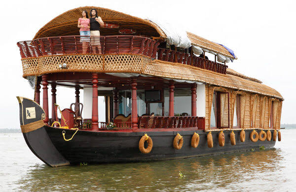 Kerala Backwaters Private Day Cruise 3